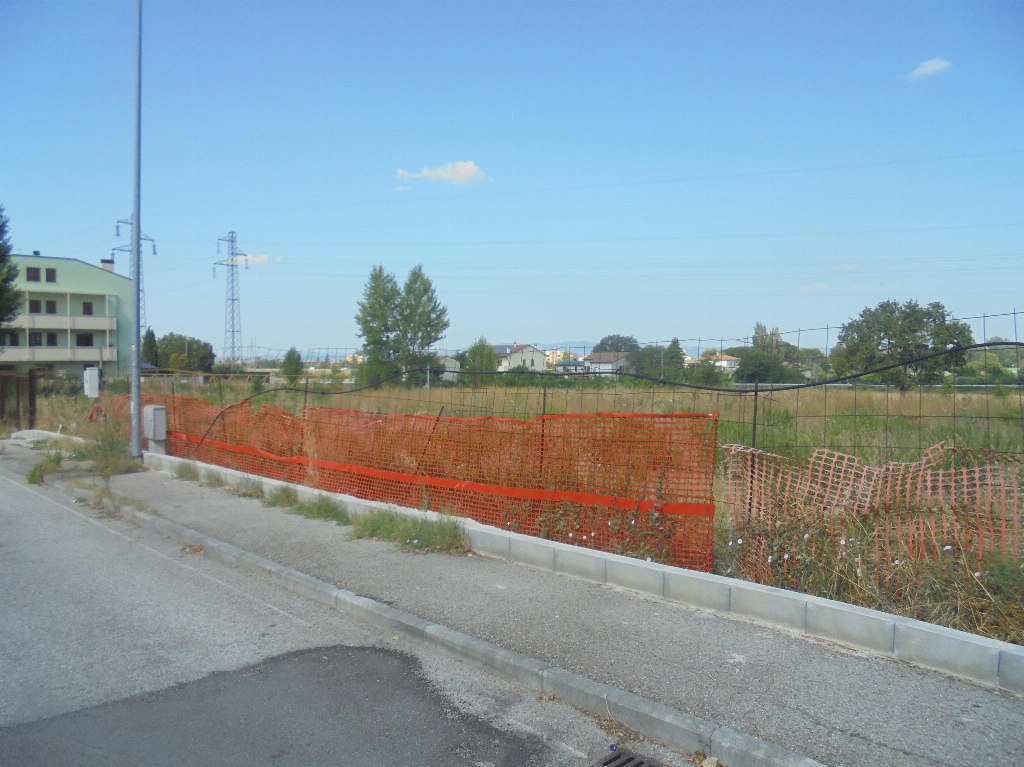 Foligno'da İnşaat Yapılabilir Arazi LOT 7