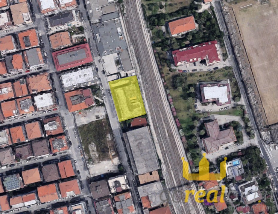 Застроем площ в Сан Бенедето дел Тронто (AP) - ЛОТ S