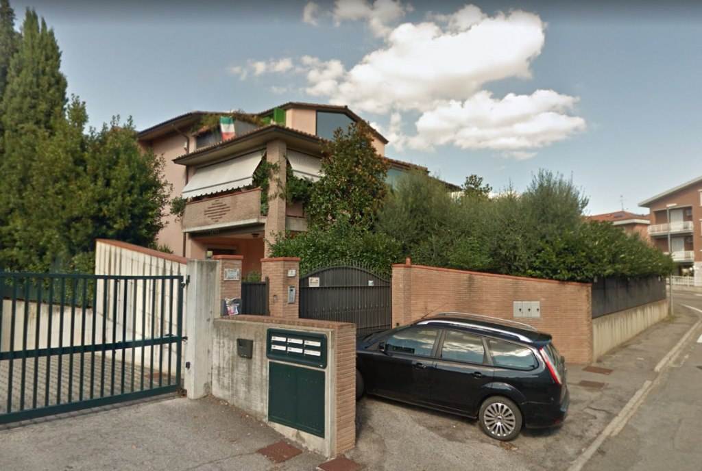 Clădire cu patru etaje în Perugia - LOT 2