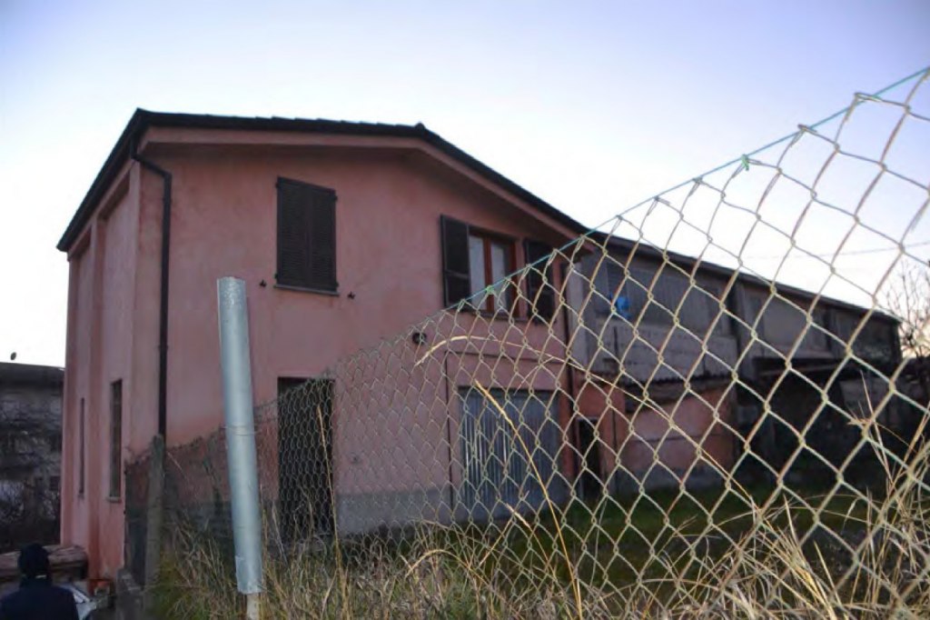 Kuća s garažom i radionicom u Lugagnano Val d'Arda (PC) - LOTTO 3