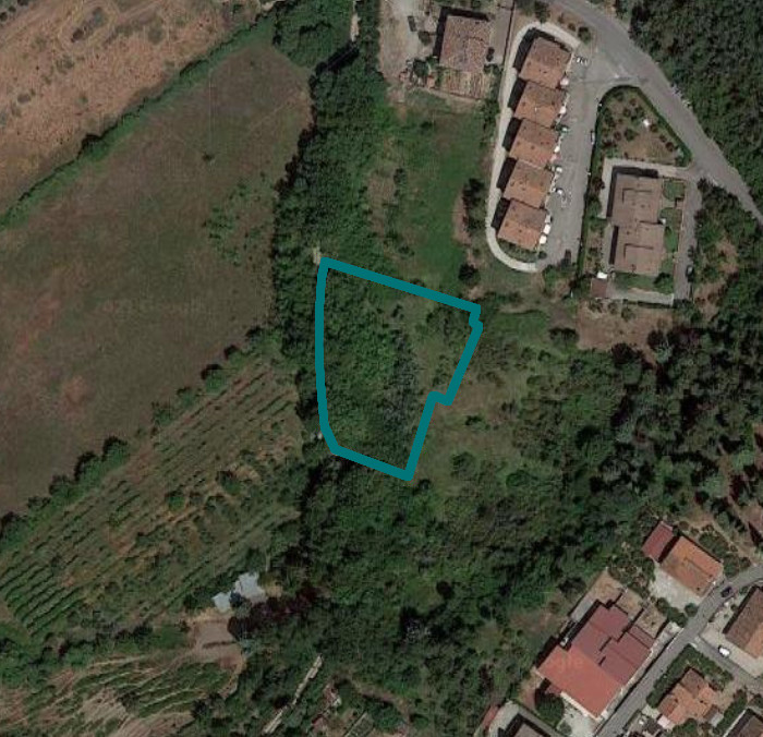 Bebaubares Grundstück in Citerna (PG)