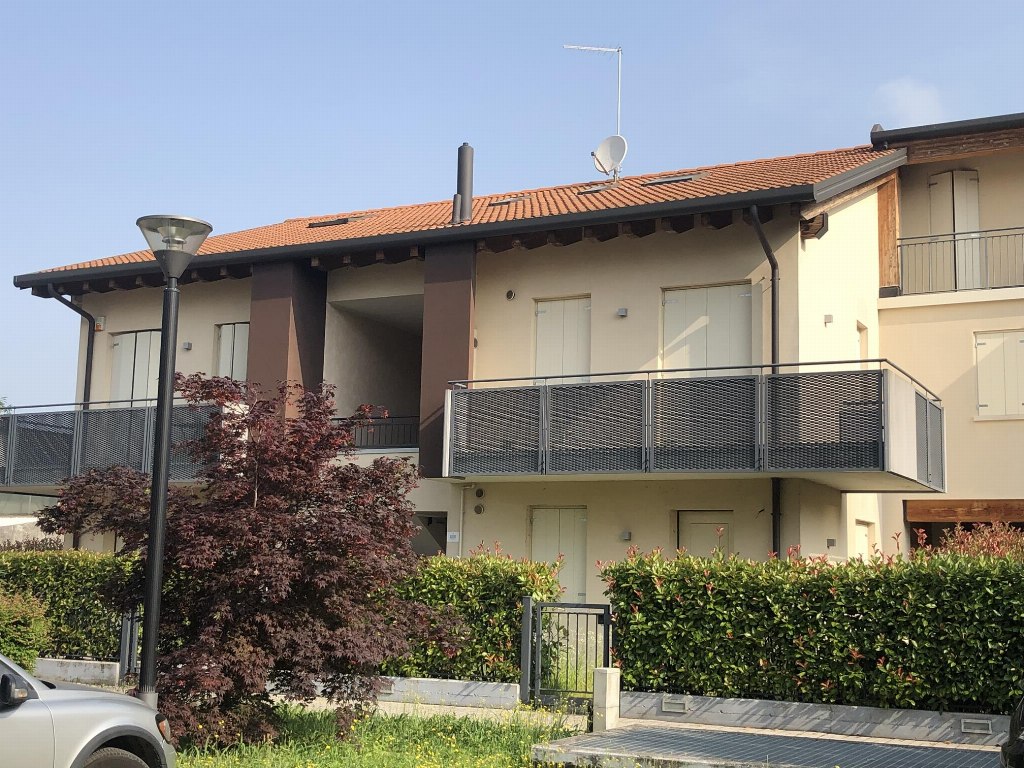 Apartamento e garagem em Castelfranco Veneto (TV) - LOTE 4