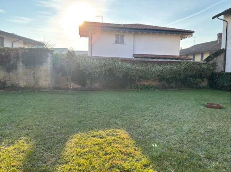 Lote Edificable en Vermezzo (MI) - lote 12