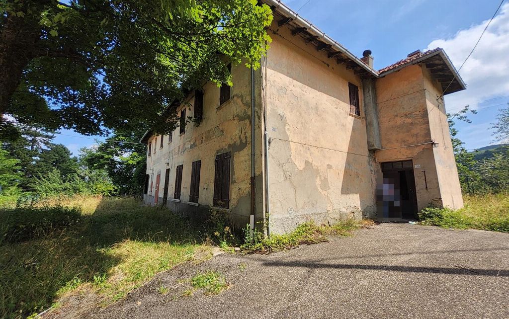 Ex scuola a Palagano (MO)